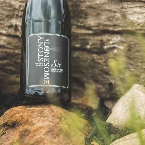 Sec Sparkling Chardonnay - Three Brothers Wineries and Estates